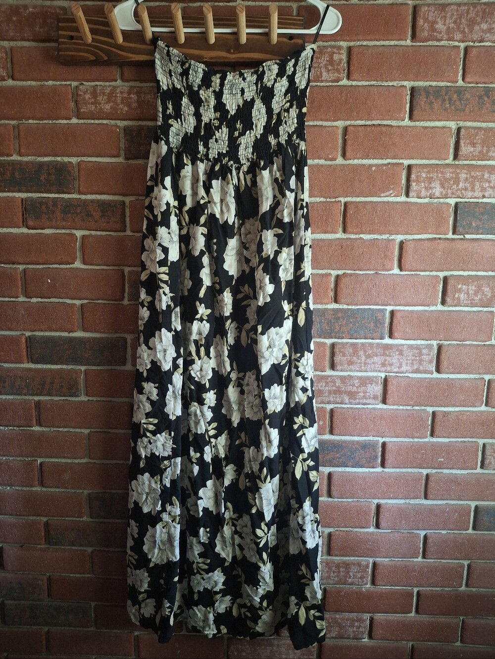 Forever 21 white and black floral Dress